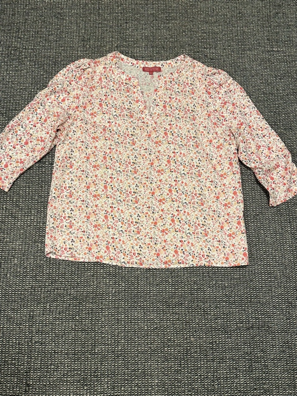 Rose & Thyme Floral Split-Neck Blouse